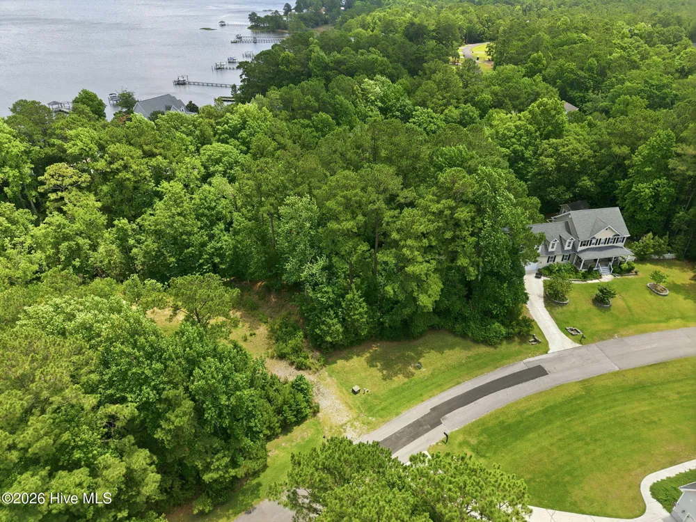 306 Limbaugh Lane Swansboro, NC 28584