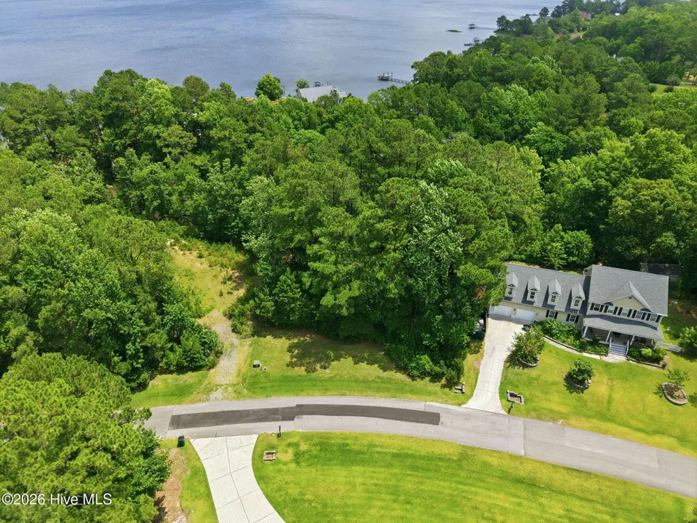 306 Limbaugh Lane Swansboro, NC 28584