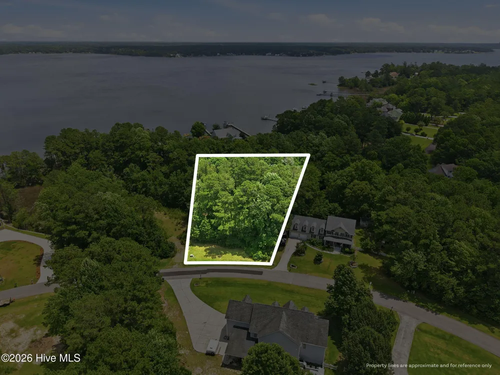 306 Limbaugh Lane Swansboro, NC 28584