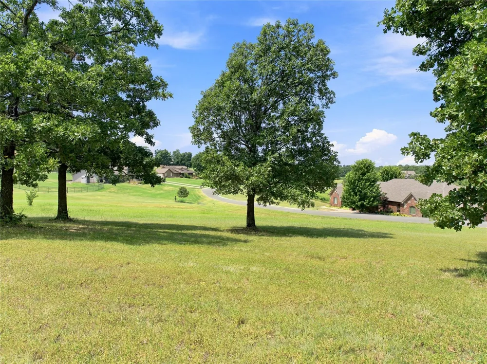 957 ROAD Vian, OK 74962