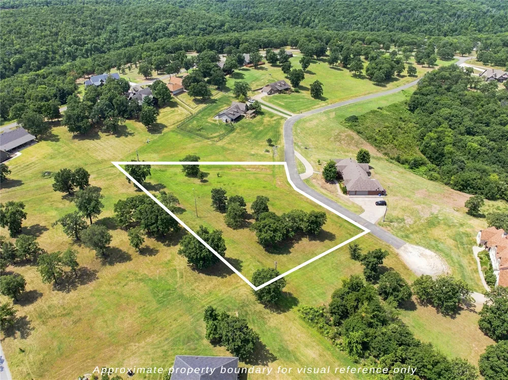 957 ROAD Vian, OK 74962