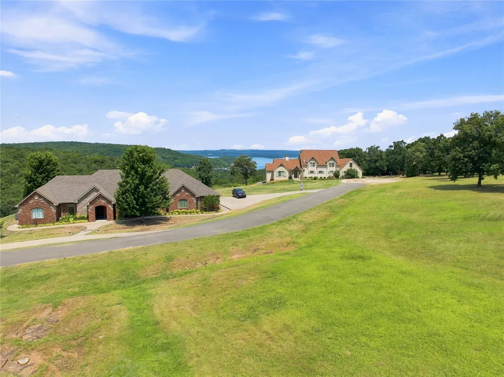957 ROAD Vian, OK 74962