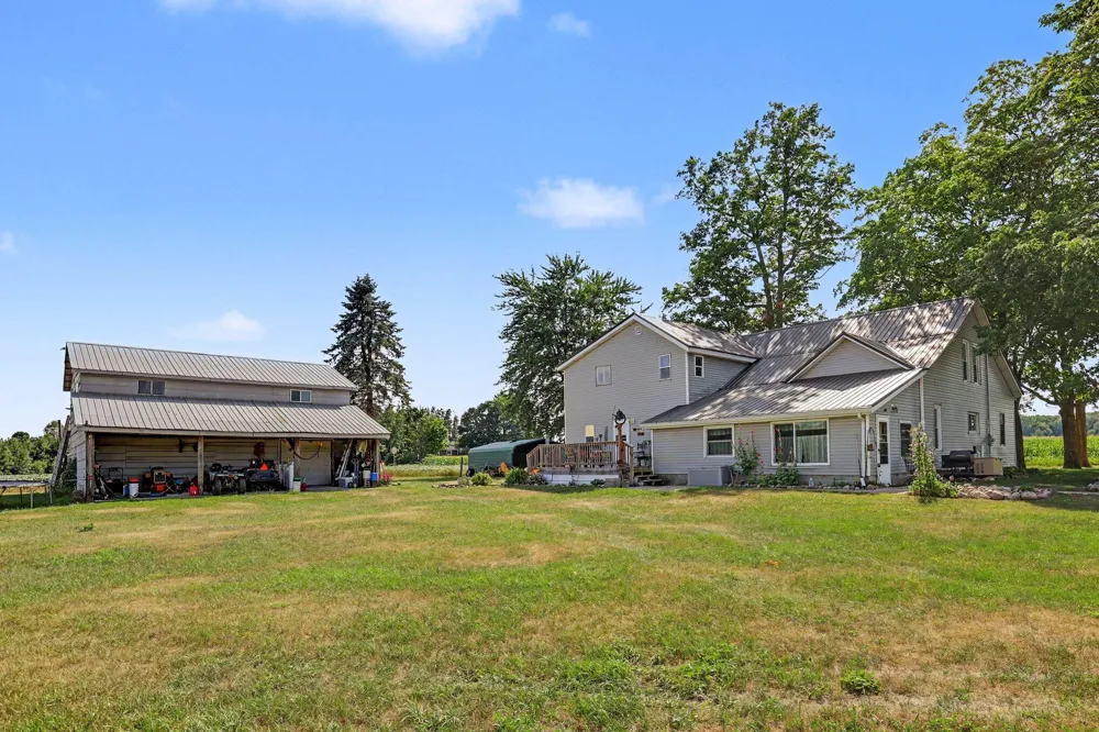 2658 Amble Road Coral, MI 49322