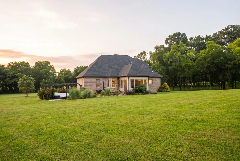 120 Wartrace Creek Rd Wartrace, TN 37183