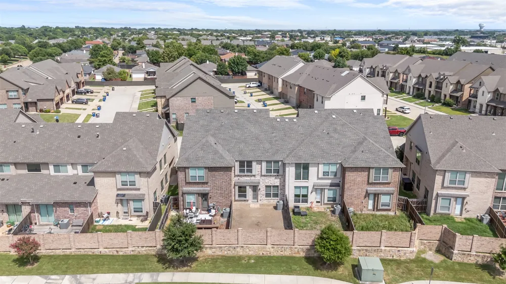 325 Featherstone Trail Wylie, TX 75098