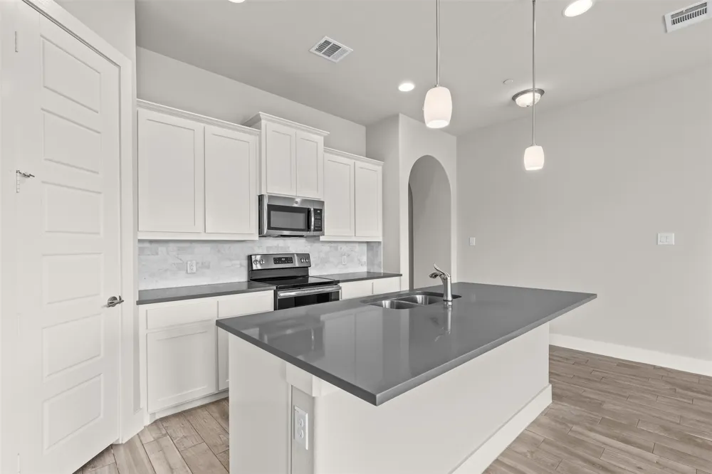 325 Featherstone Trail Wylie, TX 75098