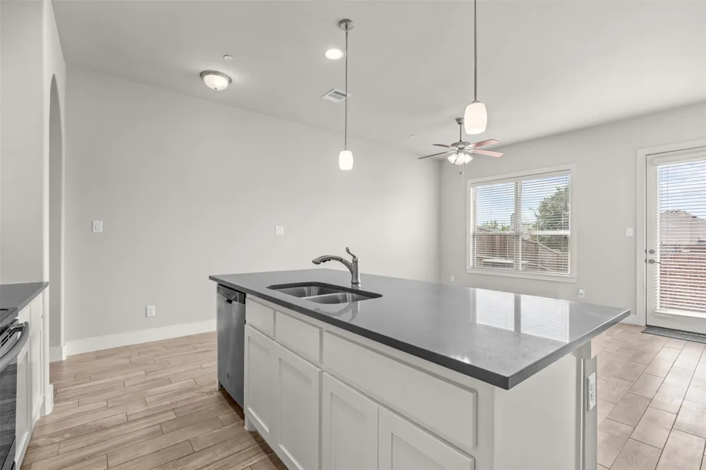 325 Featherstone Trail Wylie, TX 75098