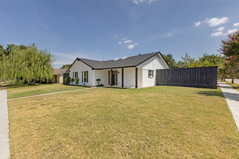 2150 Richwood Drive Garland, TX 75044