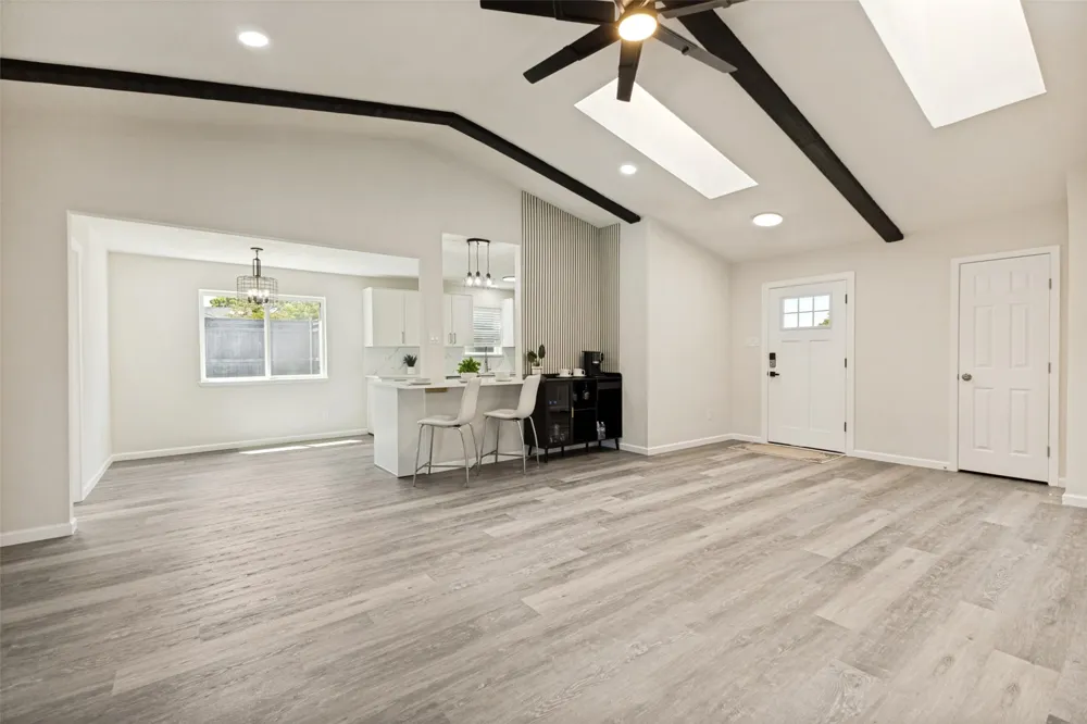 2150 Richwood Drive Garland, TX 75044