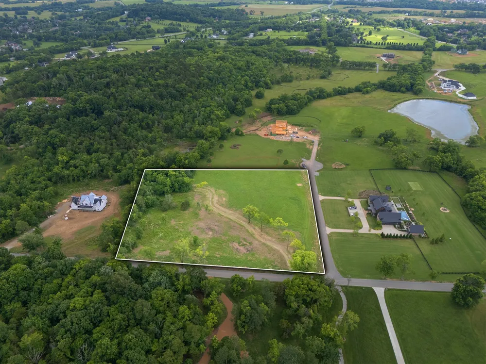 3000 Snowbird Ct Franklin, TN 37064