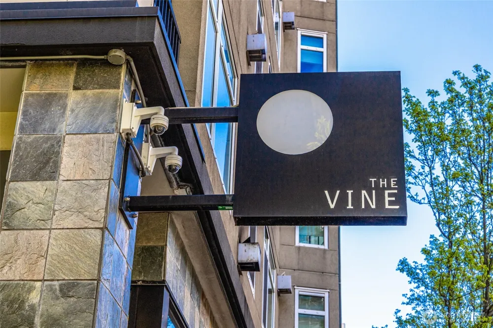 2607 Western Avenue #452 Seattle, WA 98121
