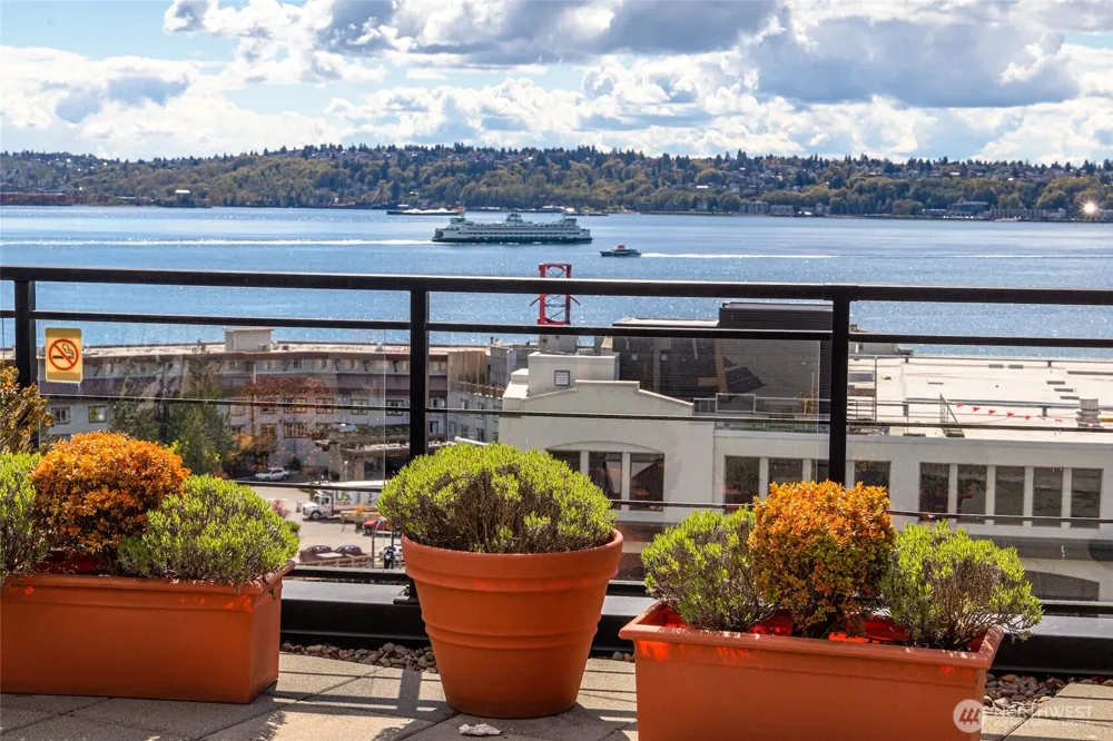 2607 Western Avenue #452 Seattle, WA 98121