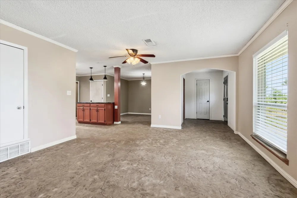 8766 Webb Road Ponder, TX 76259