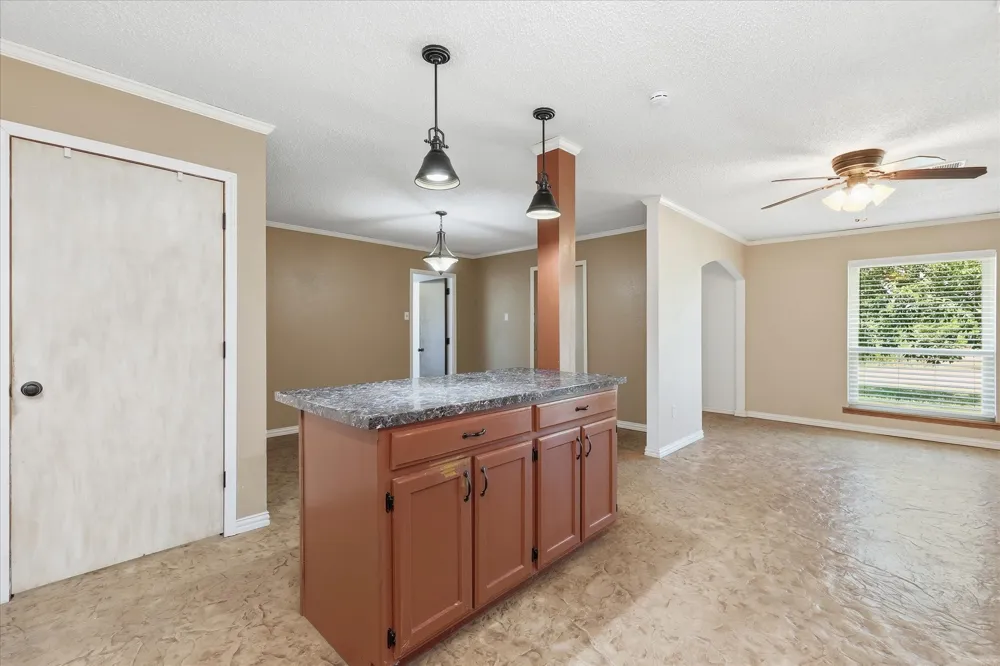8766 Webb Road Ponder, TX 76259