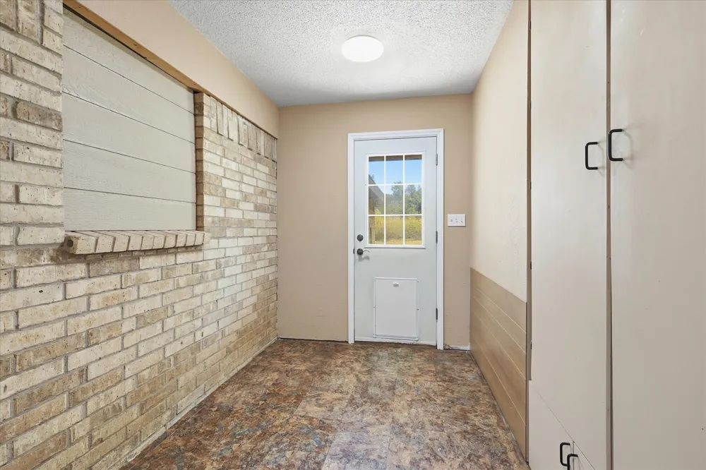 8766 Webb Road Ponder, TX 76259