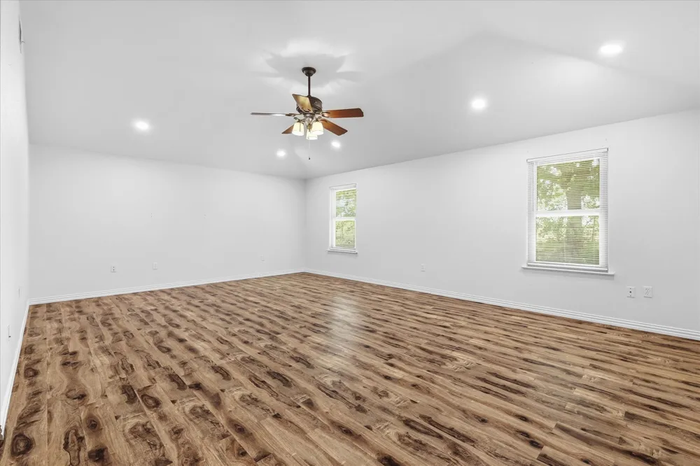 8766 Webb Road Ponder, TX 76259