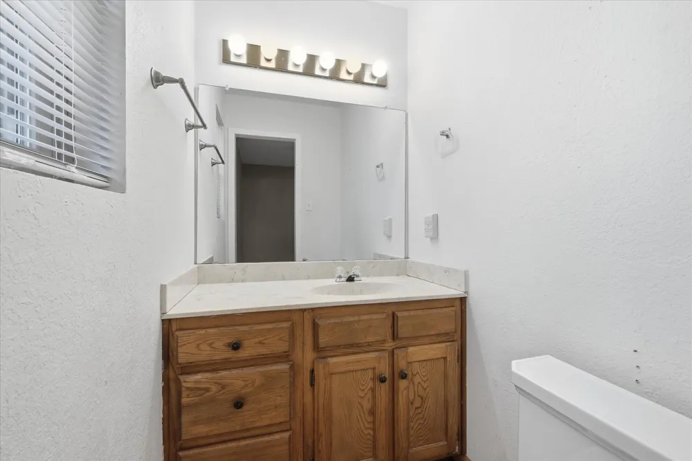 8766 Webb Road Ponder, TX 76259