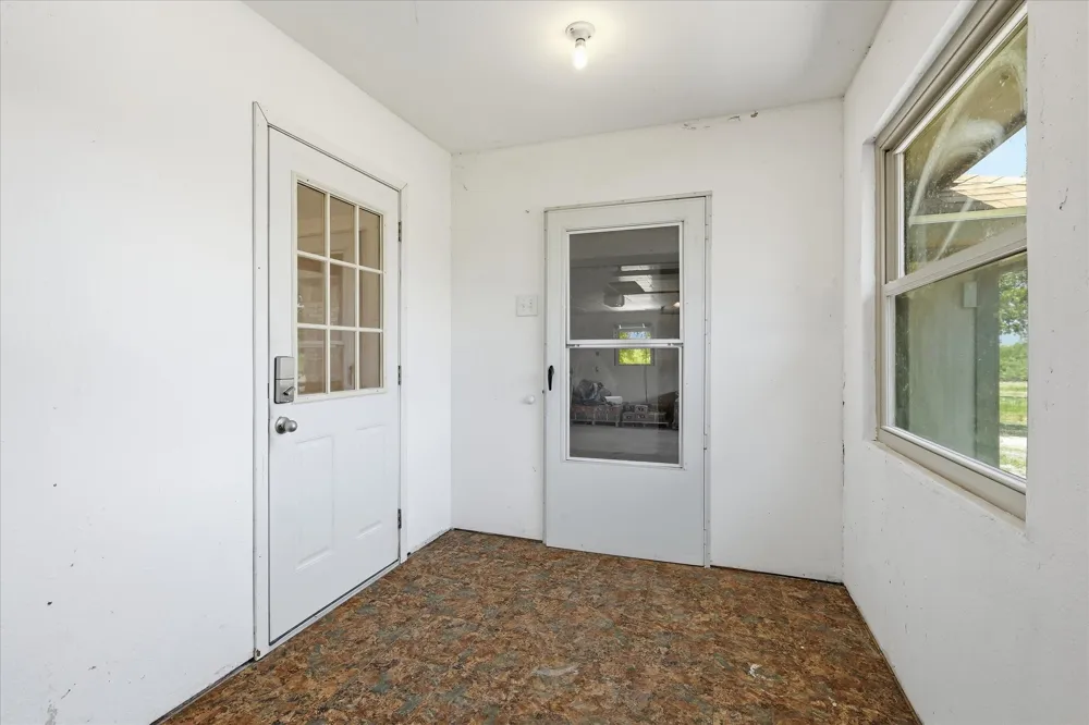 8766 Webb Road Ponder, TX 76259