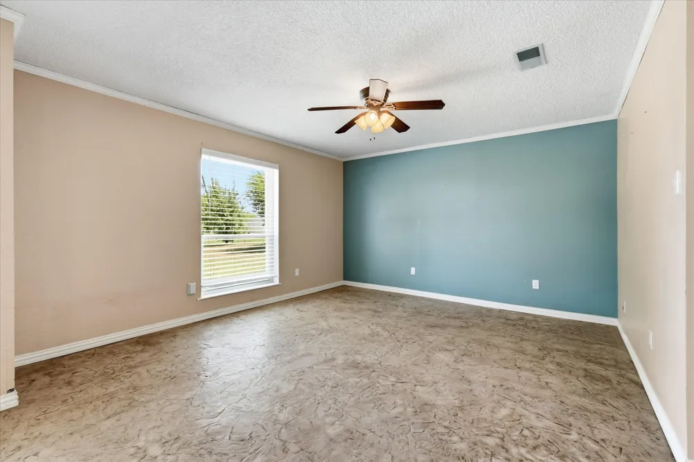8766 Webb Road Ponder, TX 76259