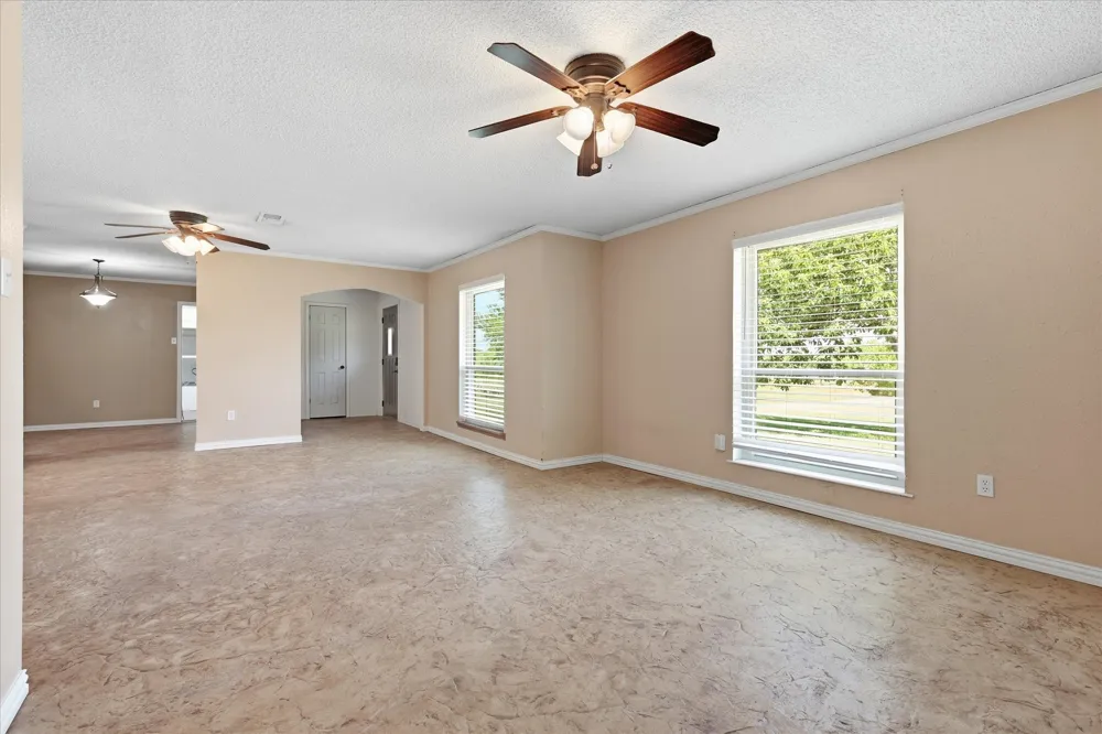 8766 Webb Road Ponder, TX 76259