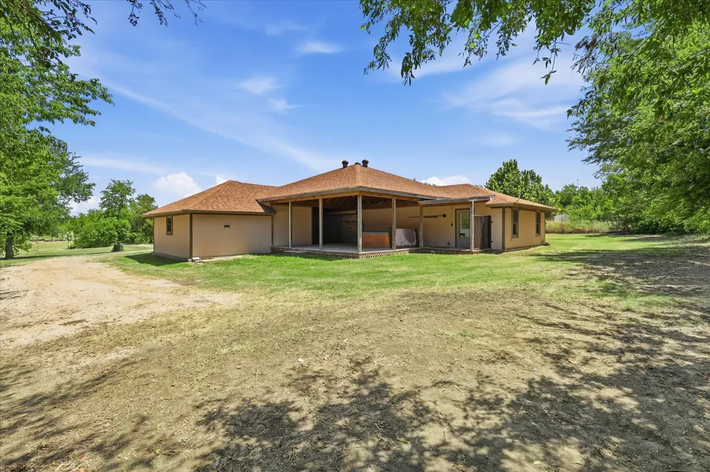 8766 Webb Road Ponder, TX 76259