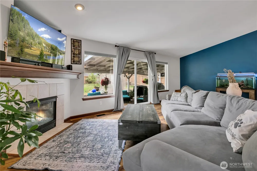 20922 112th Avenue E Graham, WA 98338