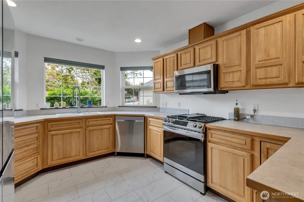 20922 112th Avenue E Graham, WA 98338