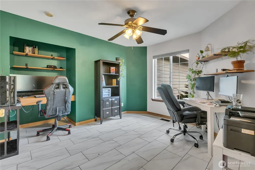 20922 112th Avenue E Graham, WA 98338