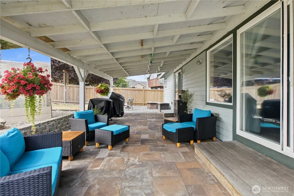 20922 112th Avenue E Graham, WA 98338