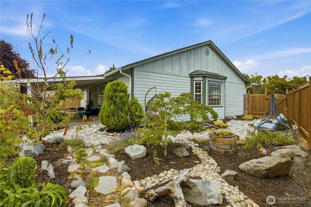 20922 112th Avenue E Graham, WA 98338