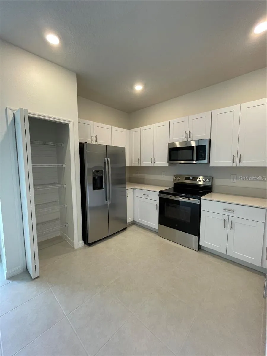 10199 TRUMPET HONEYSUCKLE WAY San Antonio, FL 33576