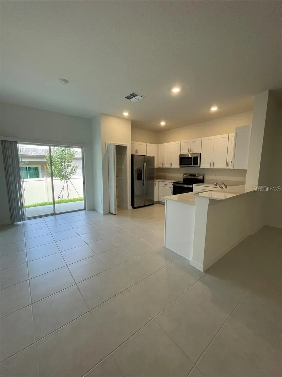 10199 TRUMPET HONEYSUCKLE WAY San Antonio, FL 33576