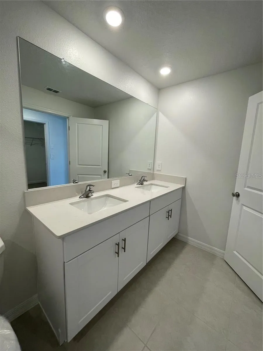 10199 TRUMPET HONEYSUCKLE WAY San Antonio, FL 33576
