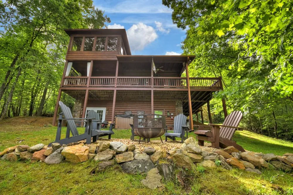 54 Channing Hollow Morganton, GA 30560