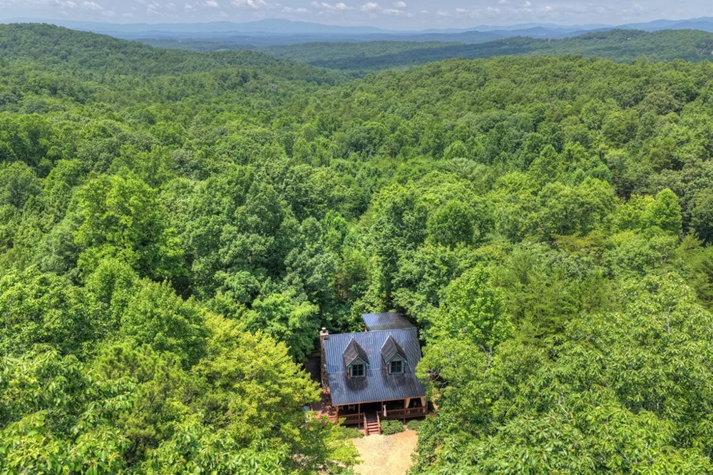 54 Channing Hollow Morganton, GA 30560
