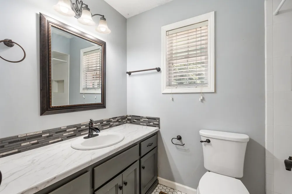 87 Hillcrest Rd Manchester, TN 37355