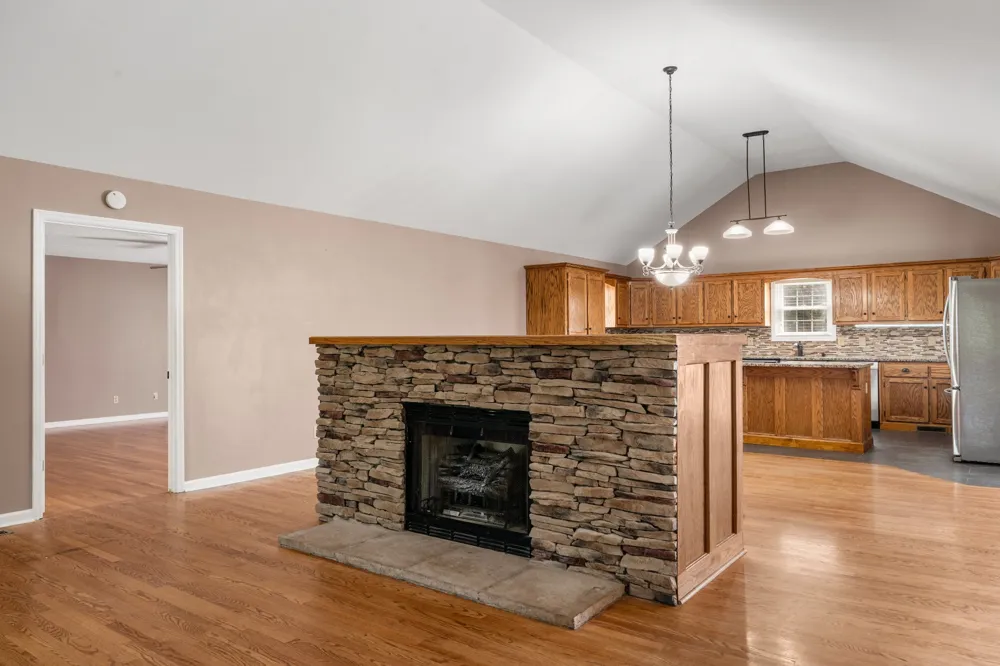 87 Hillcrest Rd Manchester, TN 37355