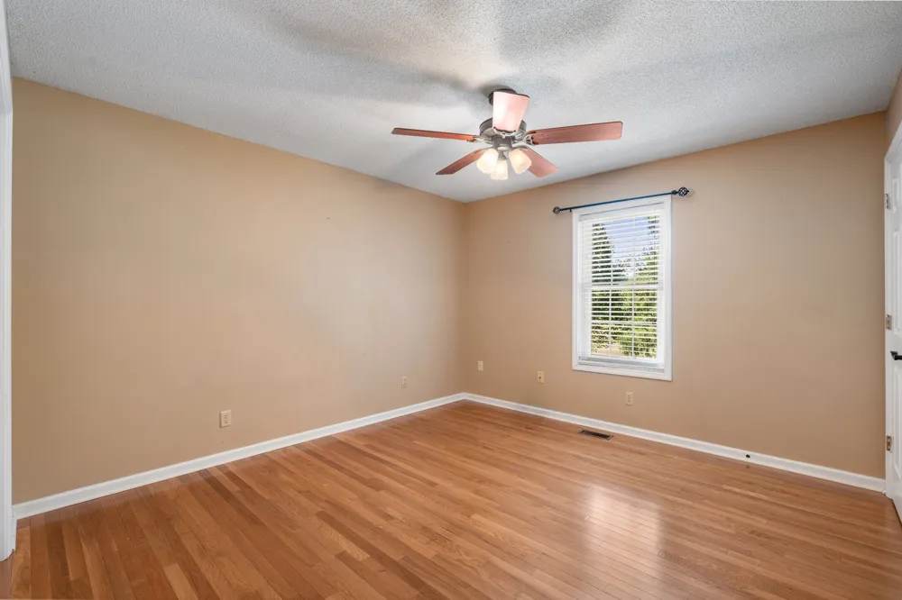 87 Hillcrest Rd Manchester, TN 37355