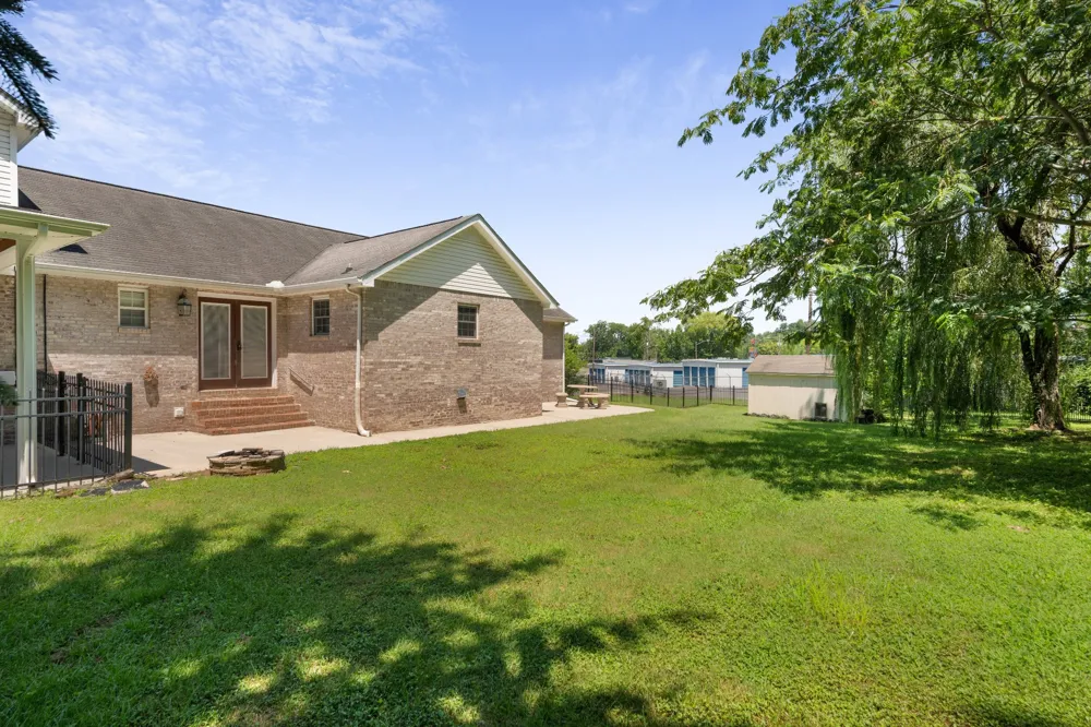 87 Hillcrest Rd Manchester, TN 37355