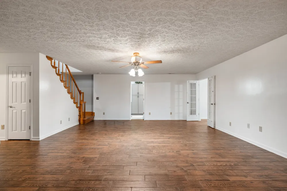 87 Hillcrest Rd Manchester, TN 37355