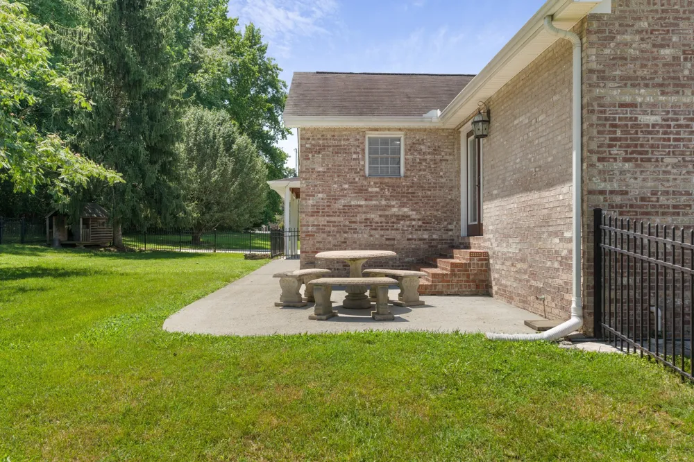 87 Hillcrest Rd Manchester, TN 37355
