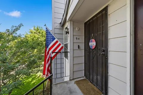 8260 Center Parkway ##94