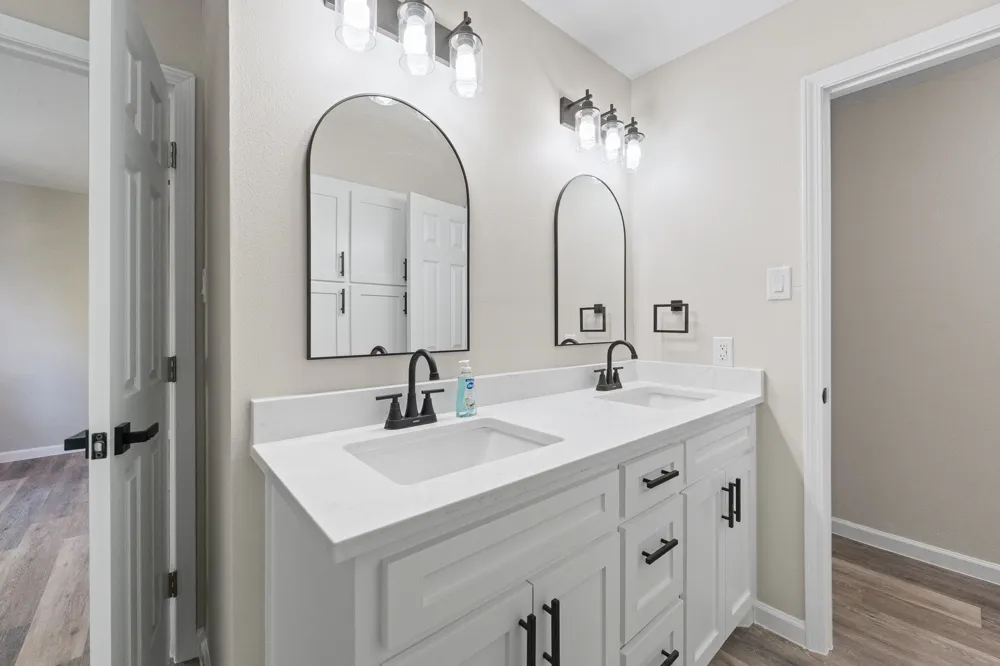 202 Roaring Springs Drive Joshua, TX 76058