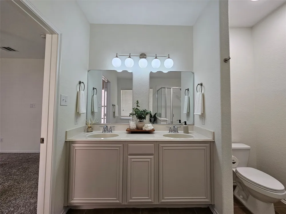 924 Lake Forest Trail Little Elm, TX 75068