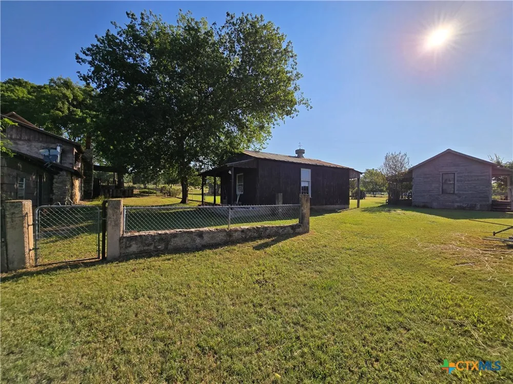 7980 E US Highway 84 Highway Gatesville, TX 76528