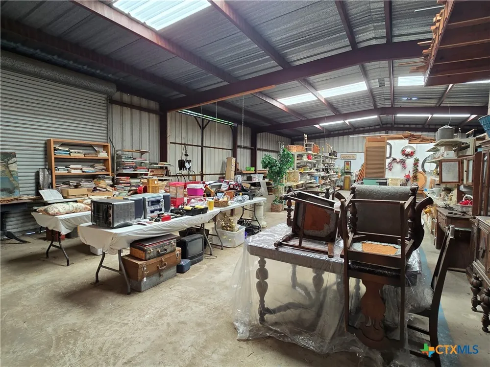 7980 E US Highway 84 Highway Gatesville, TX 76528
