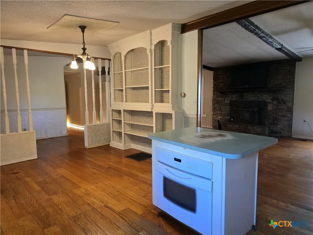 7980 E US Highway 84 Highway Gatesville, TX 76528