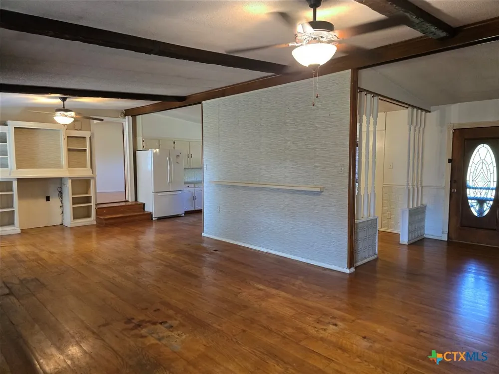 7980 E US Highway 84 Highway Gatesville, TX 76528