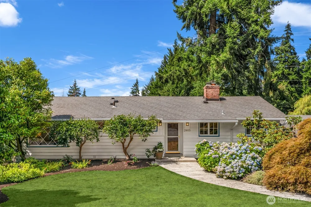 2805 124th Place NE Bellevue, WA 98005
