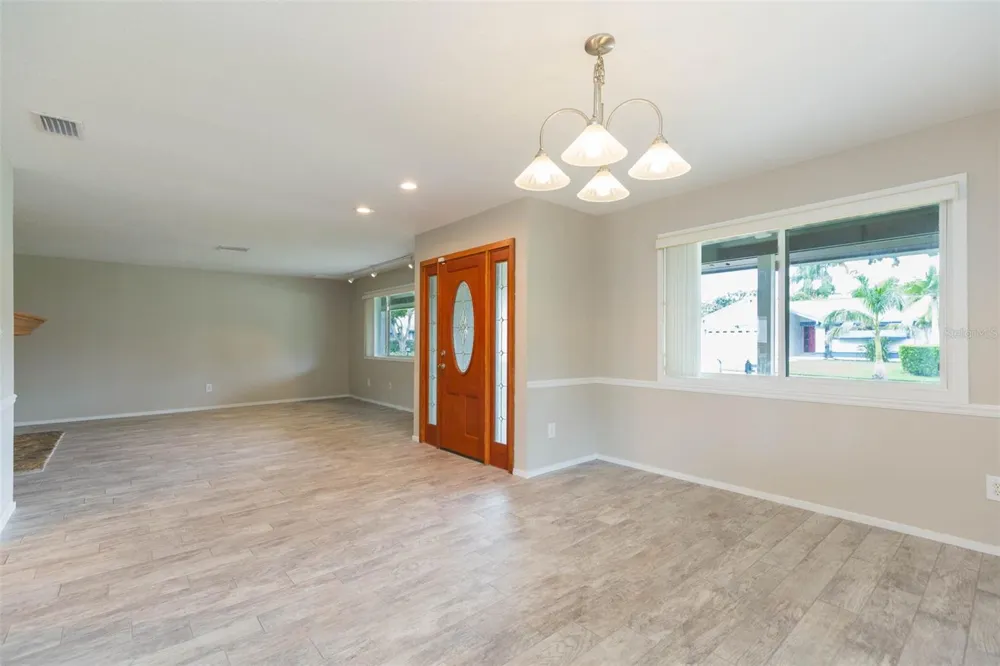 4301 SALTWATER BOULEVARD Tampa, FL 33615
